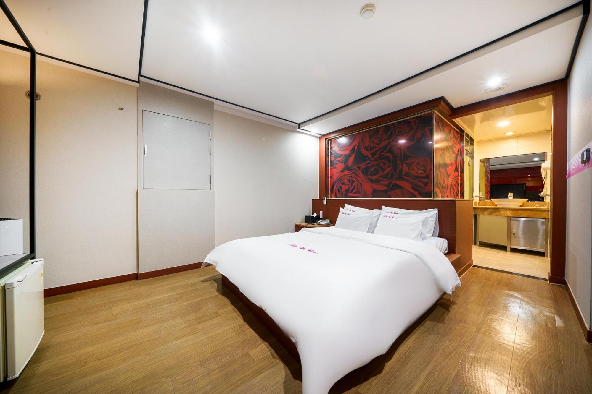Flower Hotel Seoul Eksteriør billede